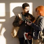 ¿Tu hijo no sabe qué estudiar? Cómo ayudarlo a elegir una carrera con futuro de verdad